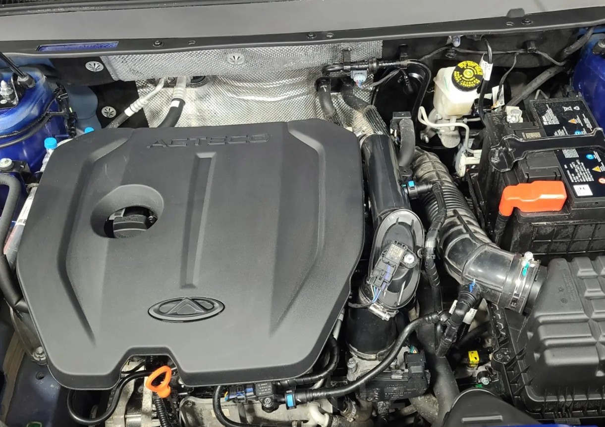 Двигатель и моторный отсек Чери Тигго 7 Про