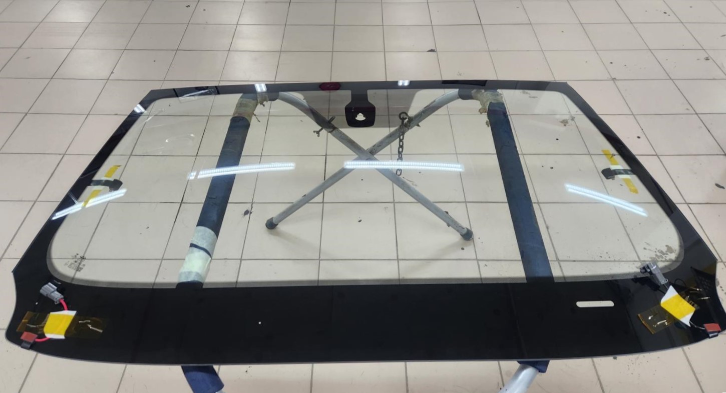 новое лобовое стекло