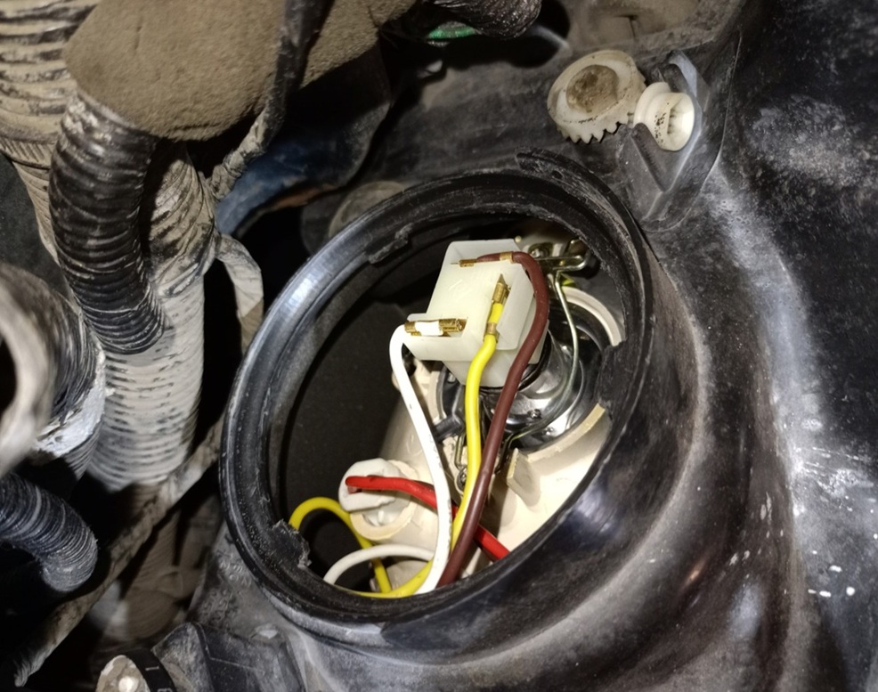 Ремонт электрики Chery Tiggo - замена фар