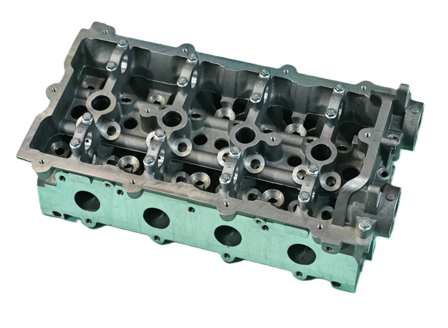 Головка блока цилиндров восстановлена