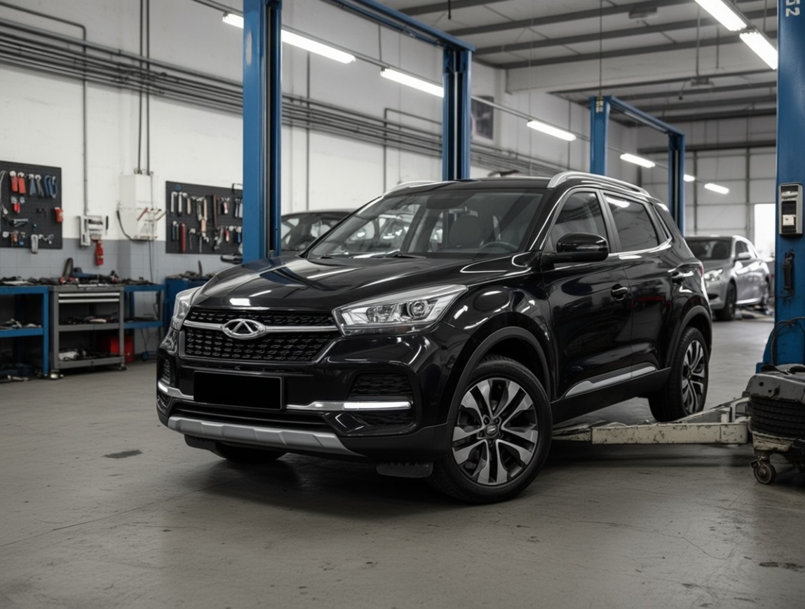 Chery Tiggo 4 готовится к замене амортизаторов в автотехцентре
