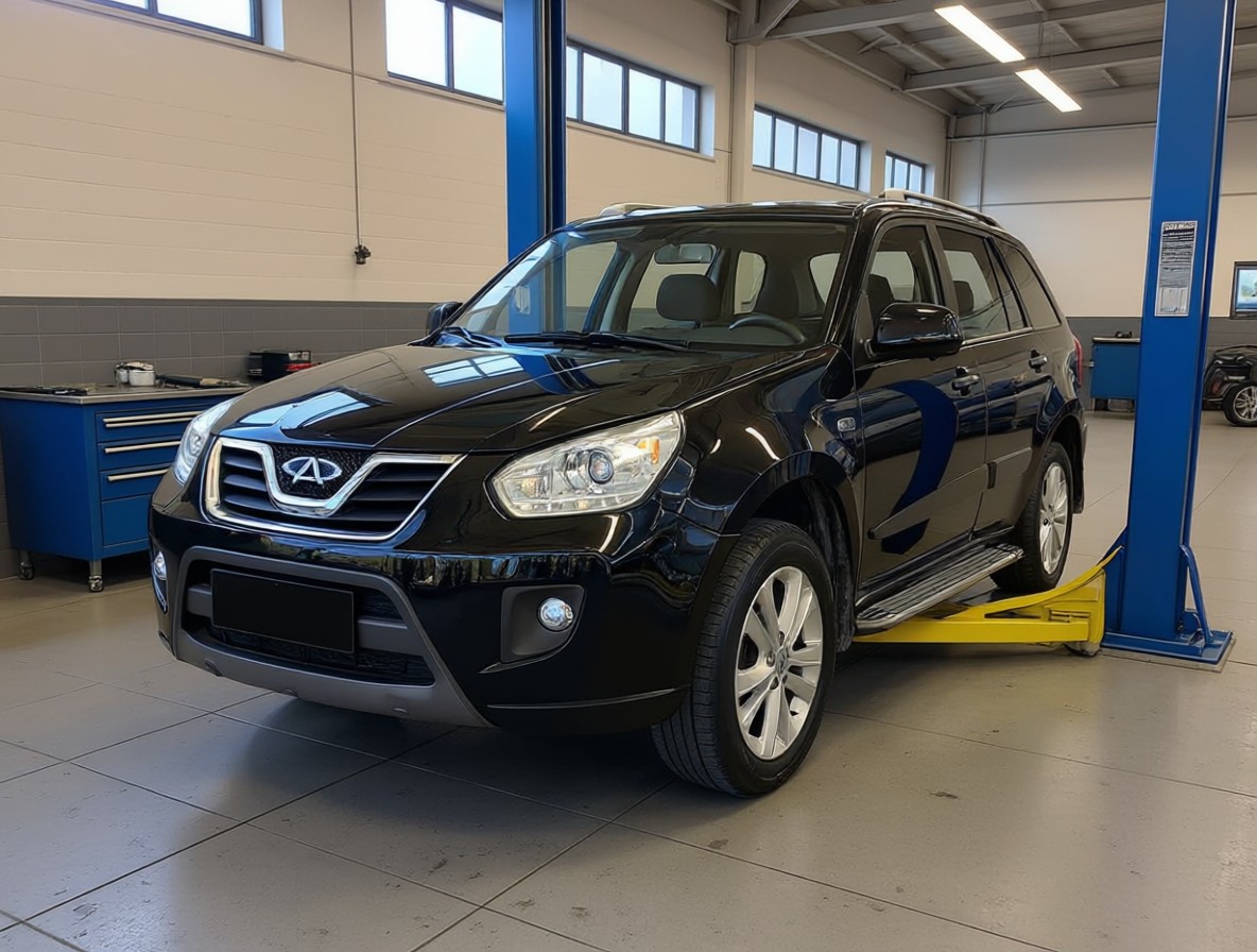 Chery Tiggo T11 готовится к замене масла МКПП в автотехцентре