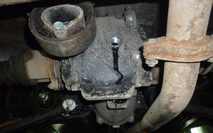 Замена масла в редукторе Chery Tiggo T11