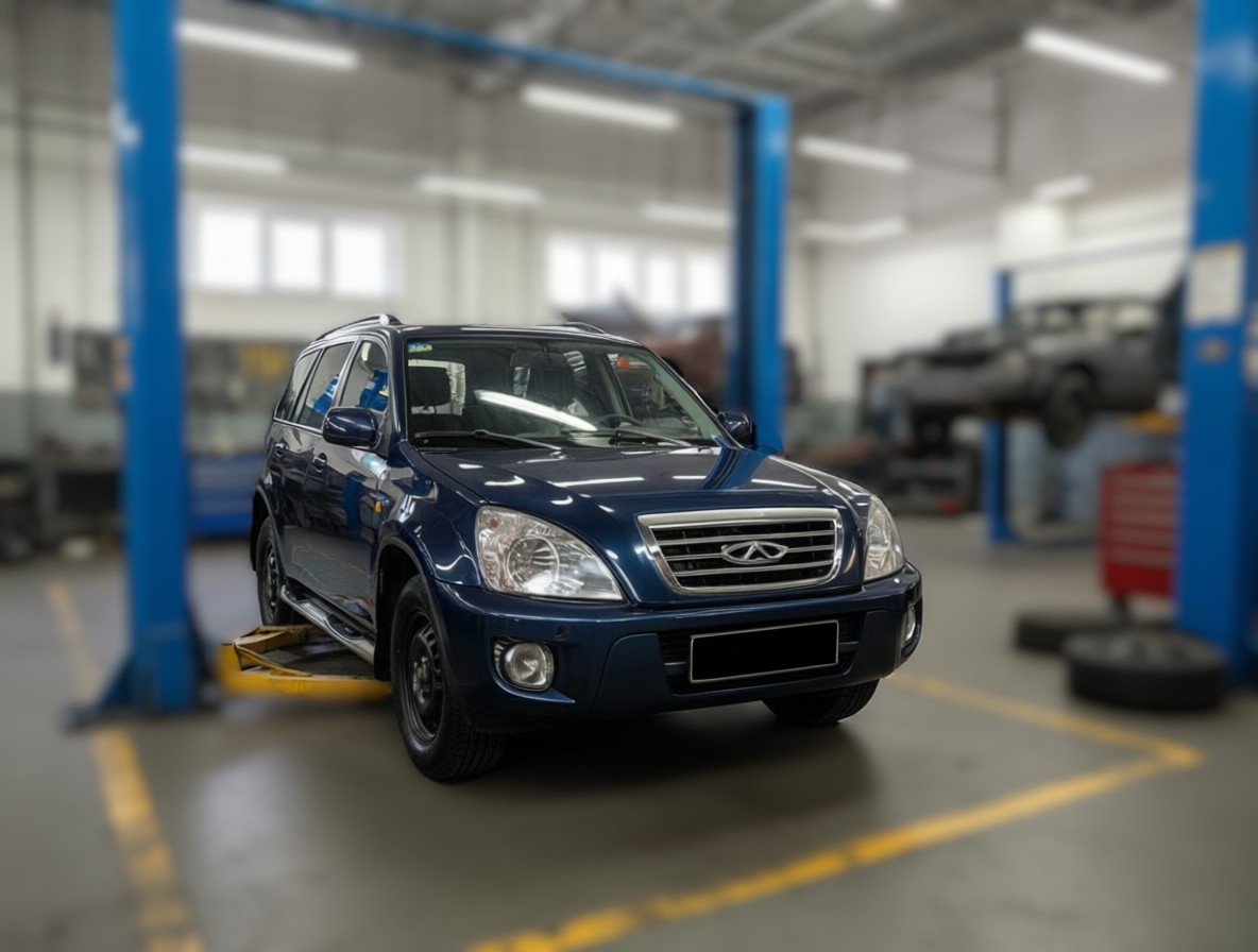 Chery Tiggo T11 готовится к замене пружин в автотехцентре