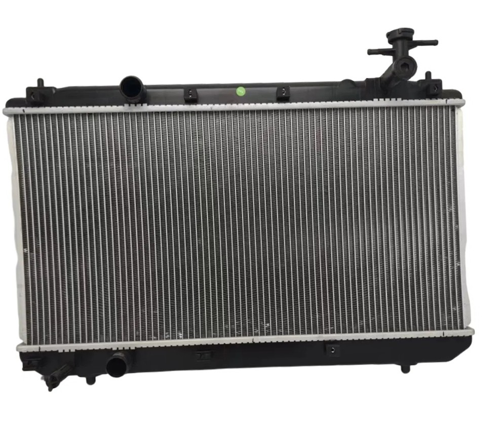 Новый радиатор охлаждения двигателя