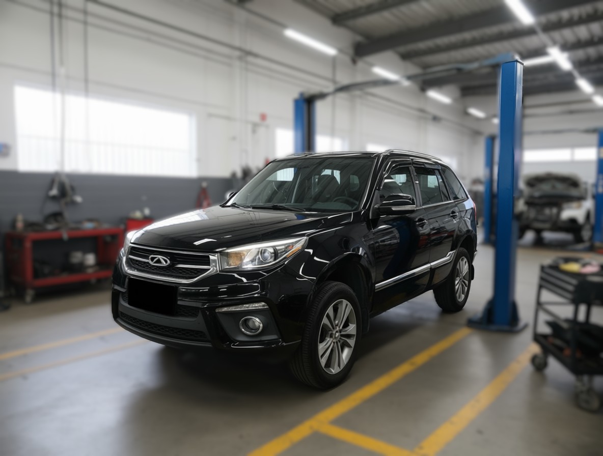 Chery Tiggo T11 готовится к замене рулевой рейки в автотехцентре
