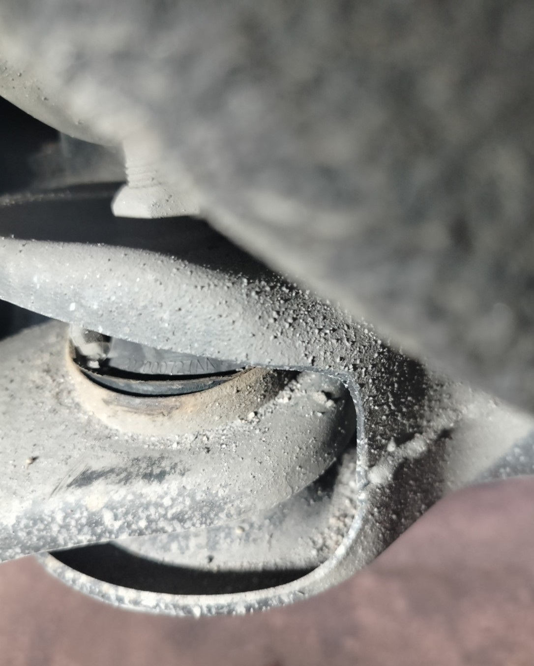 Здесь требуется замена рычага Chery Tiggo 4