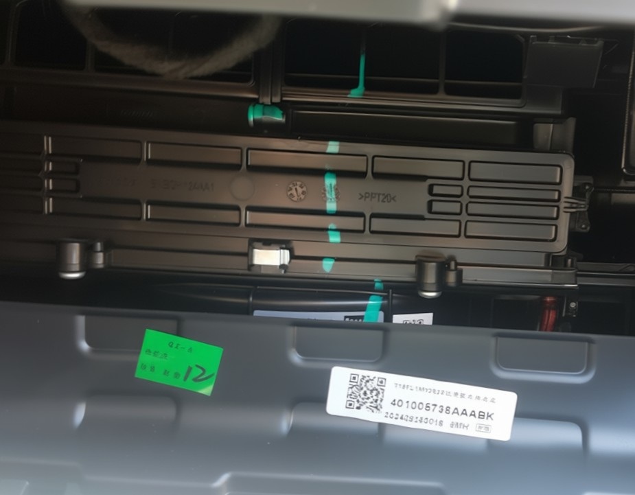 Замена салонного фильтра Chery Tiggo 4