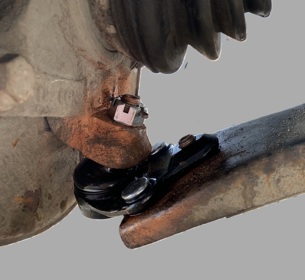 Замена шаровых опор Chery Tiggo T11