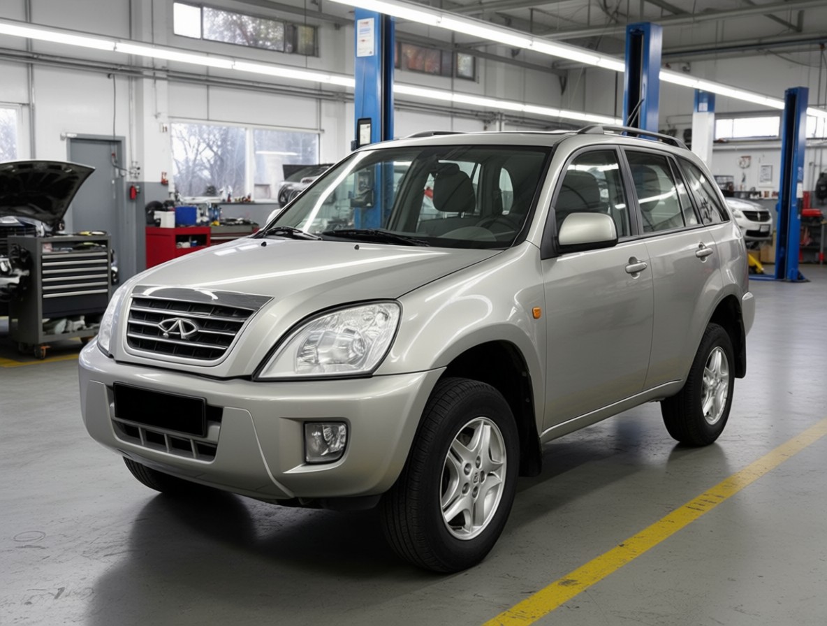 Chery Tiggo T11 готовится к замене тормозных дисков в автотехцентре