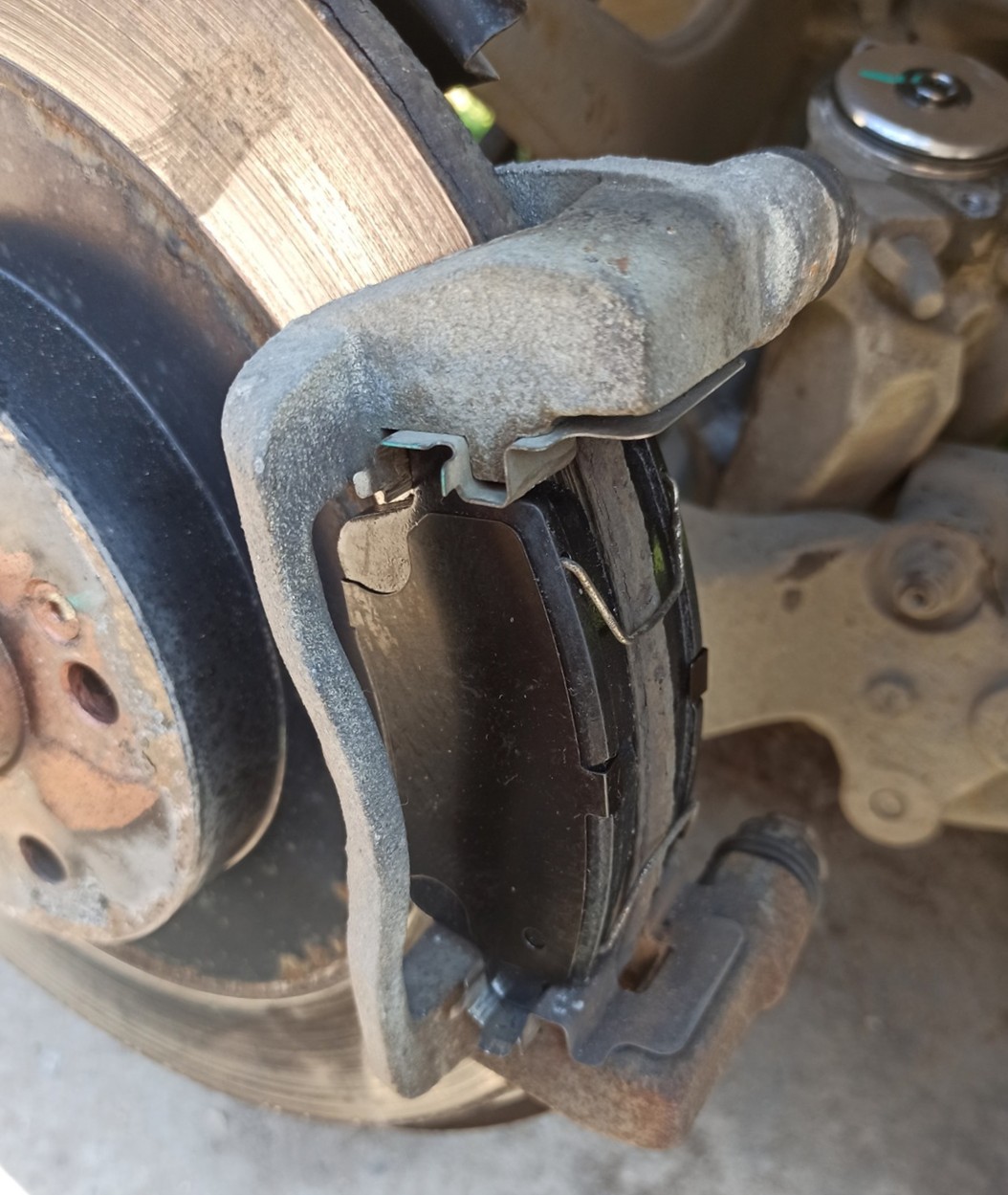 Замена тормозных колодок Chery Tiggo 7 Pro