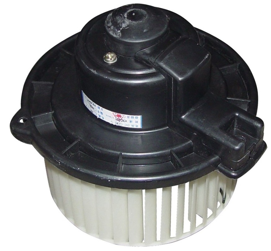 Новый моторчик отопителя салона