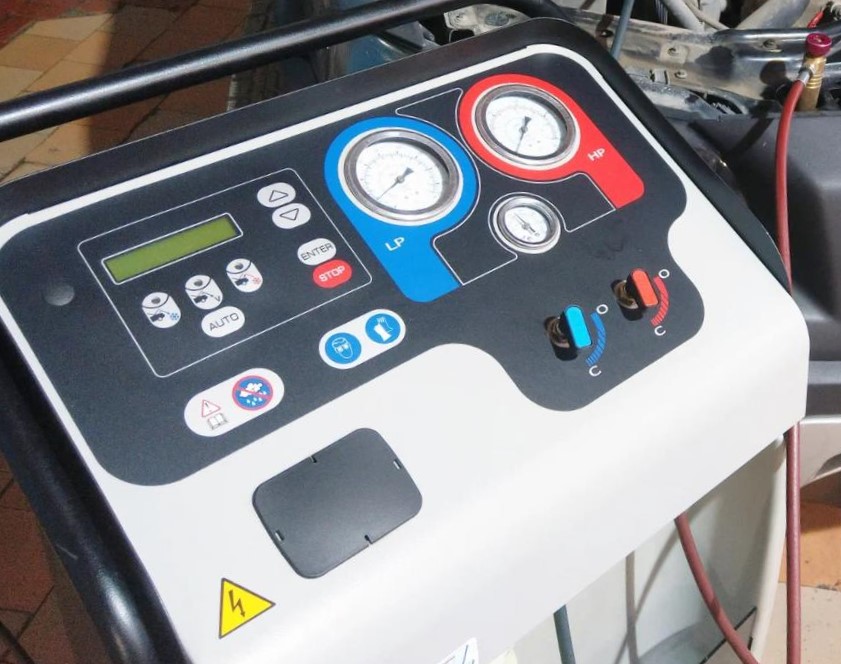 заправочная машина