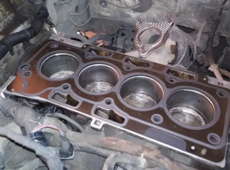 замена прокладки гбц чери