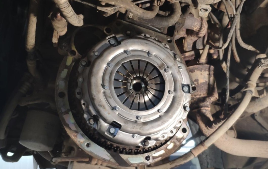 замена сцепления чери