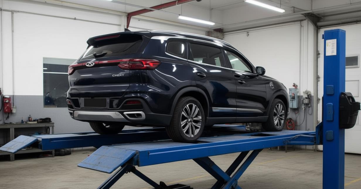 chery tiggo 8 в автосервисе на ремонте