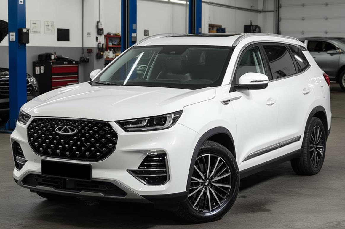 chery tiggo 8 pro в автосервисе на ремонте