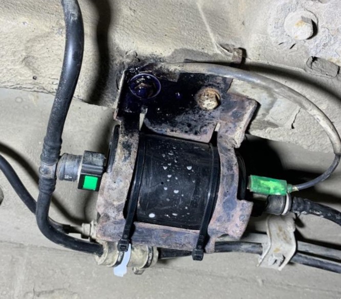 замена топливного фильтра чери